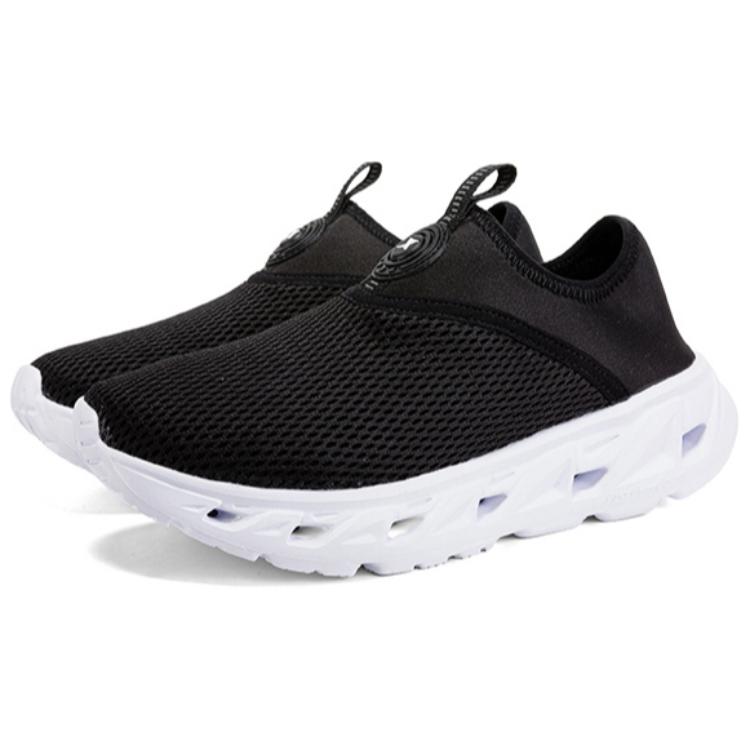 XTEP Abrasion Resistant Breathable Abrasion Resistant Breathable Low top Outdoor Shoes Women’s Black