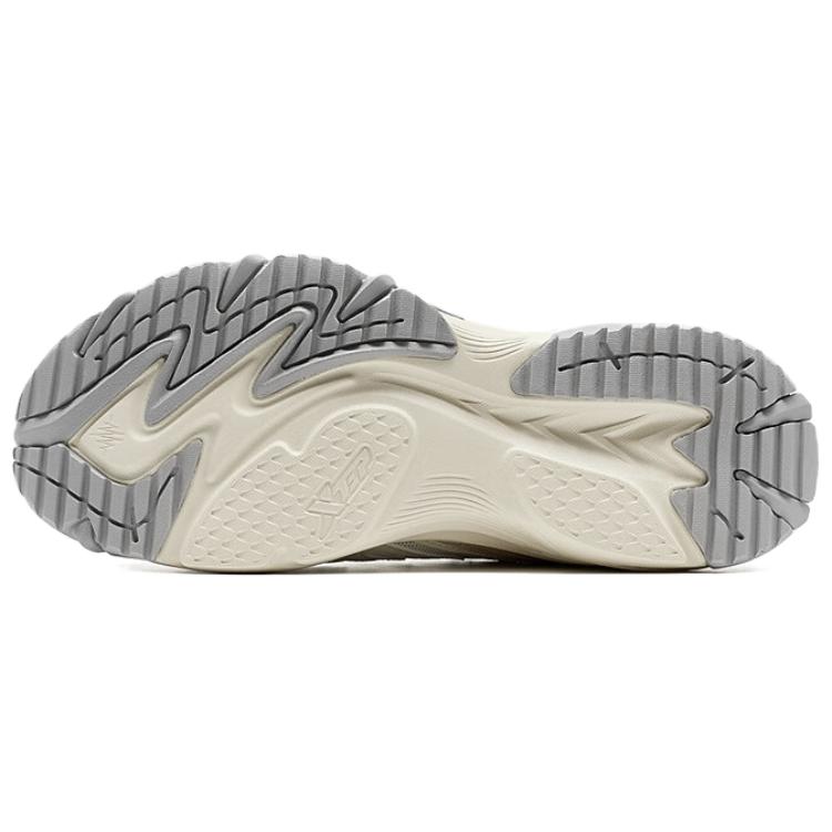 XTEP Slip Resistant, Abrasion Resistant, Lightweight Low top Outdoor Shoes Men’s Beige Brown