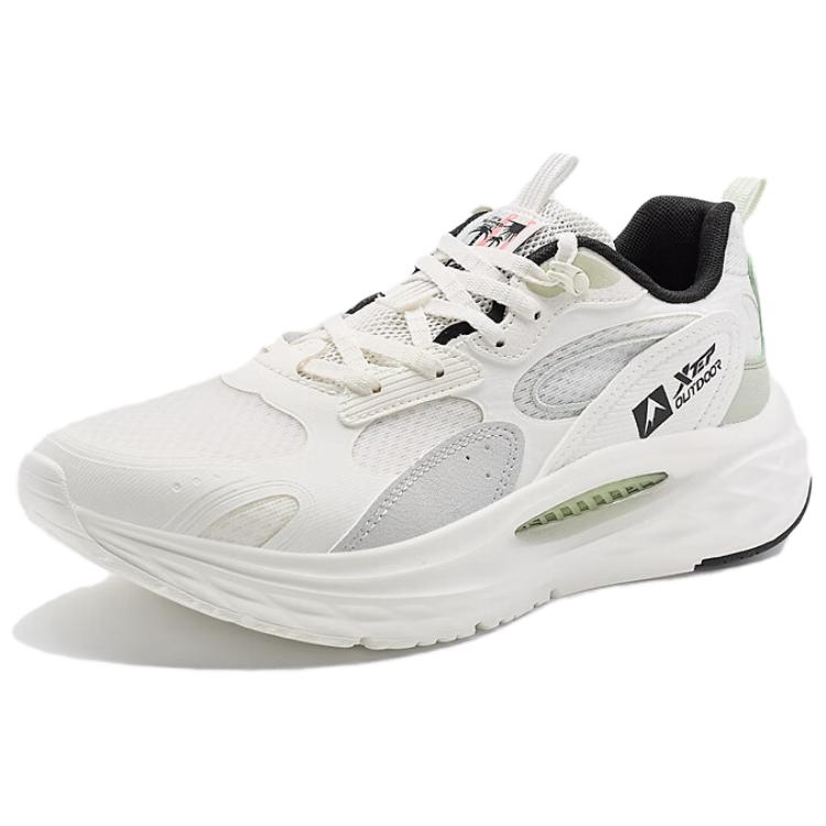 XTEP Lingtao 2.0 Slip Resistant Low top Outdoor Shoes Women’s White Green