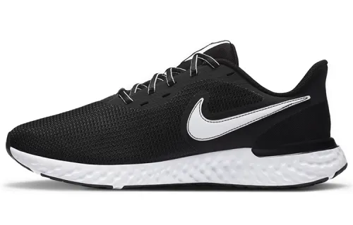 Nike Revolution 5 Ext 'Black White'