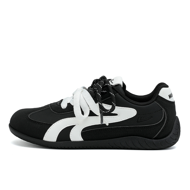 Warrior pull back lifestyle casual shoes retro Hong Kong style racing shoes American street sports thin low student versatile campus style autumn and winter wear daily commuting low top moral training shoes women
