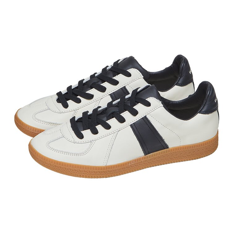 Norman Walsh Breathable And Lightweight Low top Running Shoes Unisex White Black