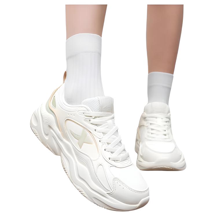 XTEP Cushioning, Wear Resistant Low top Casual Running Shoes Women’s White Green