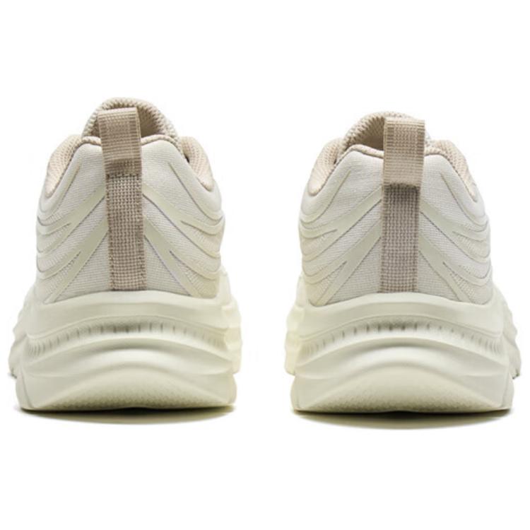 XTEP Breathable Mesh Slip Resistant Low top Running Shoes Men's Beige
