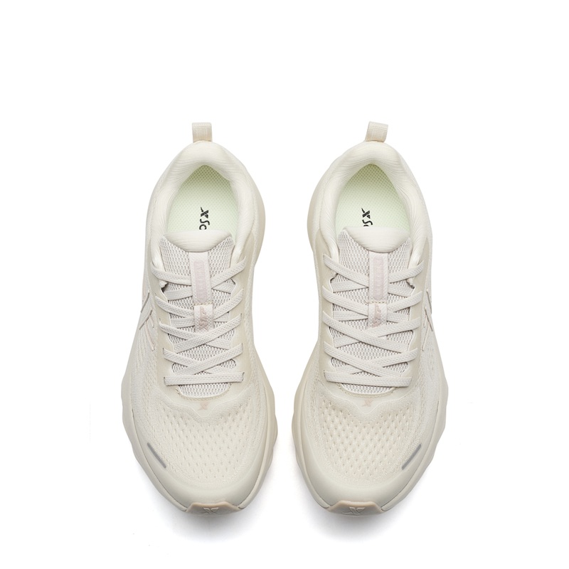 XTEP Cloud Wing 3 Cushioning Slip Resistant Breathable Coverage Cushioning Slip Resistant Breathable Coverage Low top