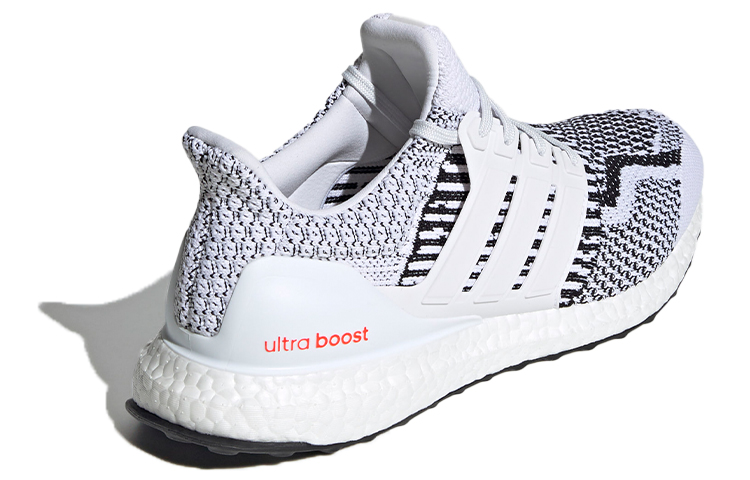 Мужские кроссовки adidas ULT DNA Zebra (бело-черные) — фото 4