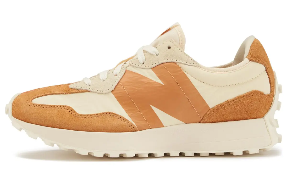 New Balance 327 Macadamia Nut Cream