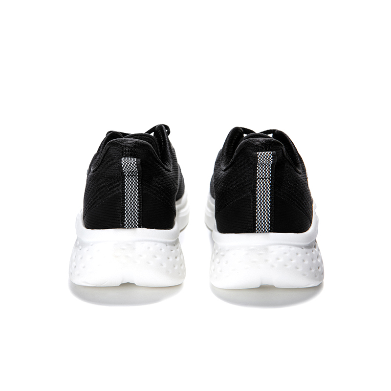 Erke Low top Running Shoes Men’s Jet Black Bright Silver