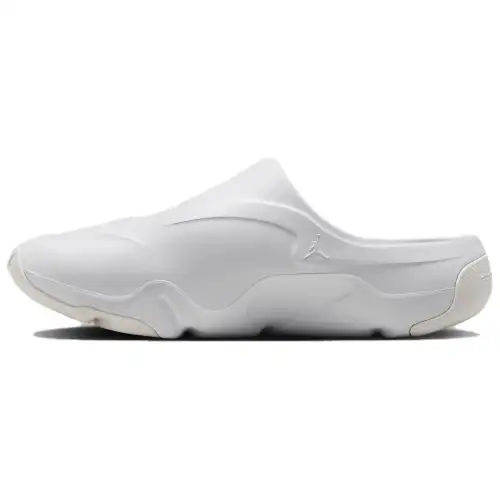 Jordan Roam White Sail