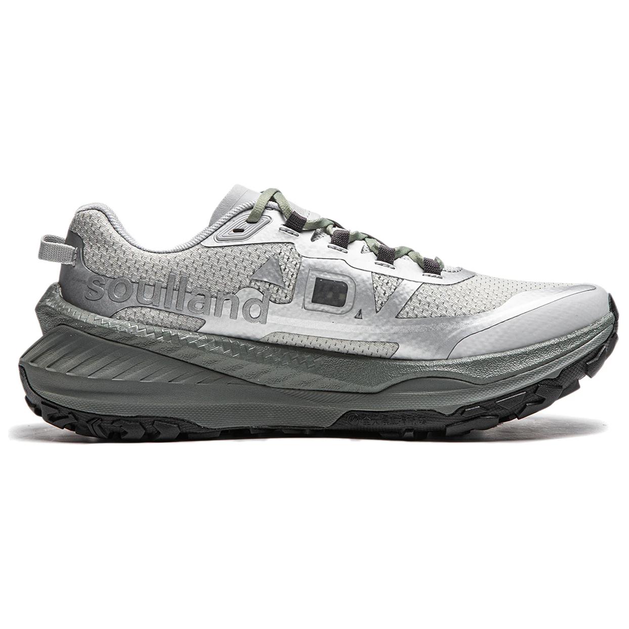 Li Ning Slip Resistant Abrasion Resistant Support Low top Running Shoes Women’s Silver Gray