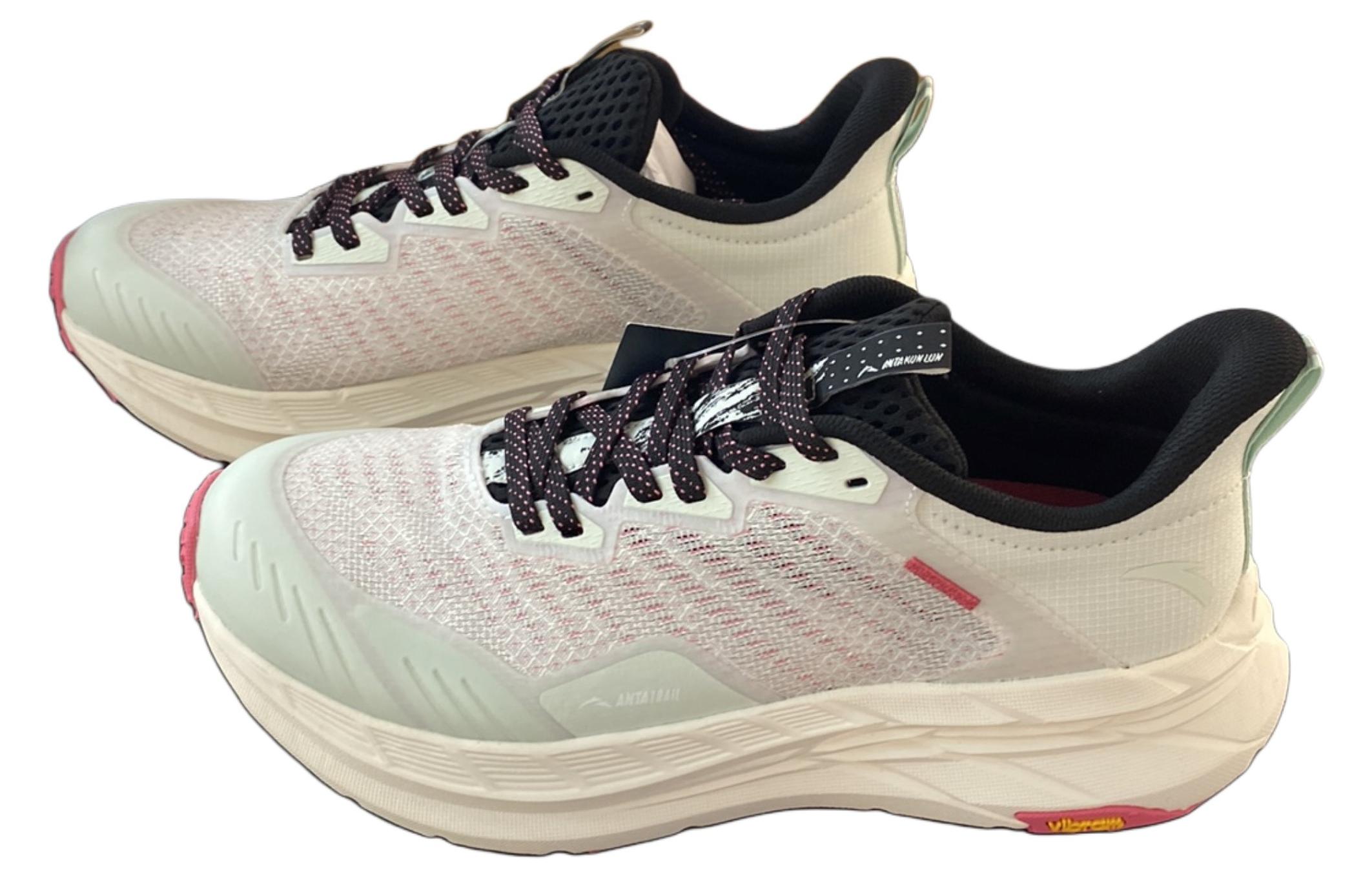 Anta Cushioning, Wear Resistant Low top Trail Running Shoes Women’s Light Green Black Pink