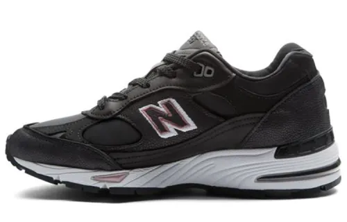 New Balance 991 Shoes Black Women's