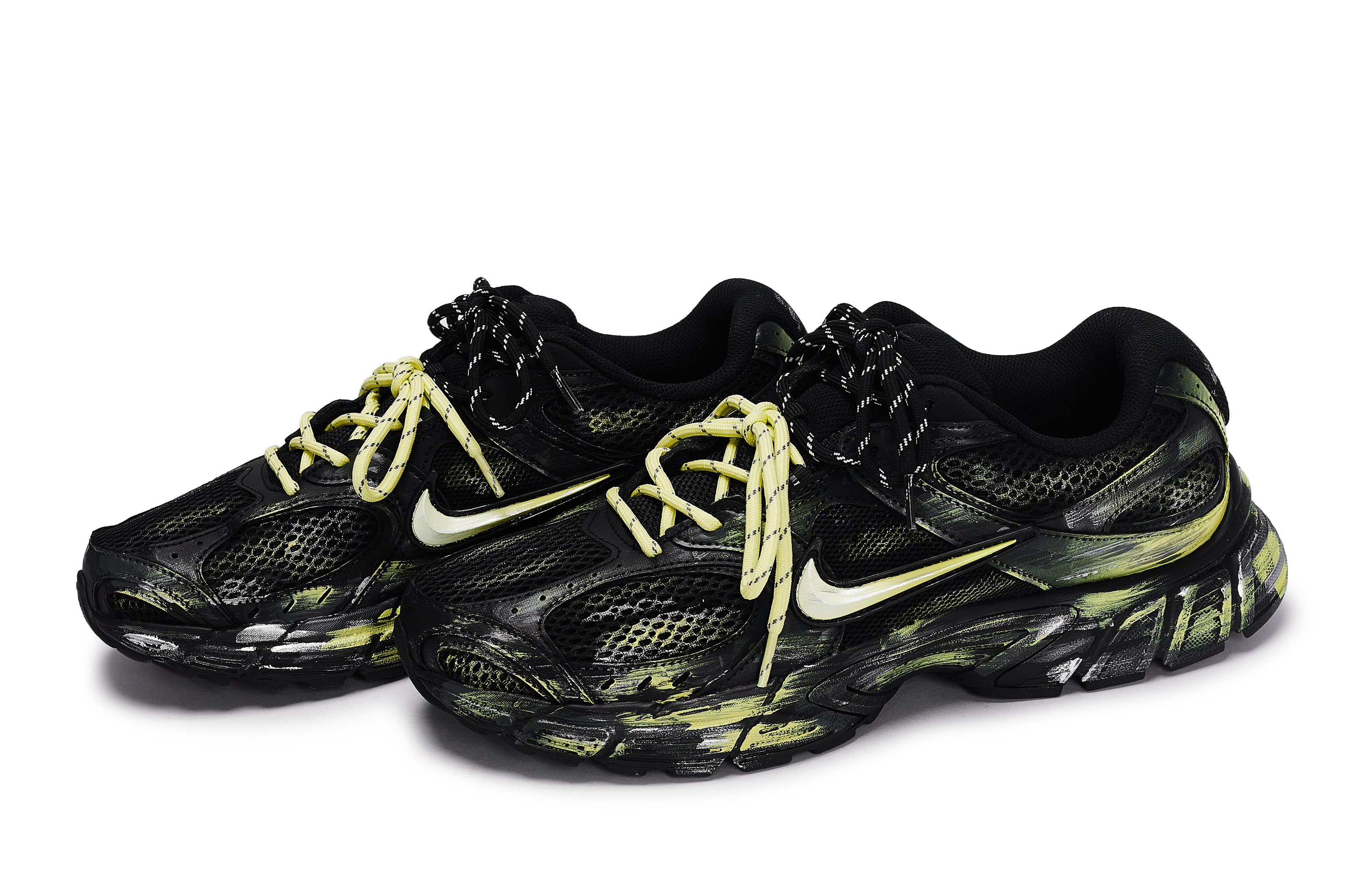 Nike V5 RNR Abrasion Resistant Low top Running Shoes Men’s Black Silver Yellow