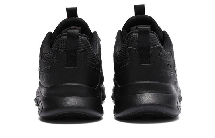 XTEP Comfortable Slip Resistant Cushioning Low top Running Shoes Men’s Black