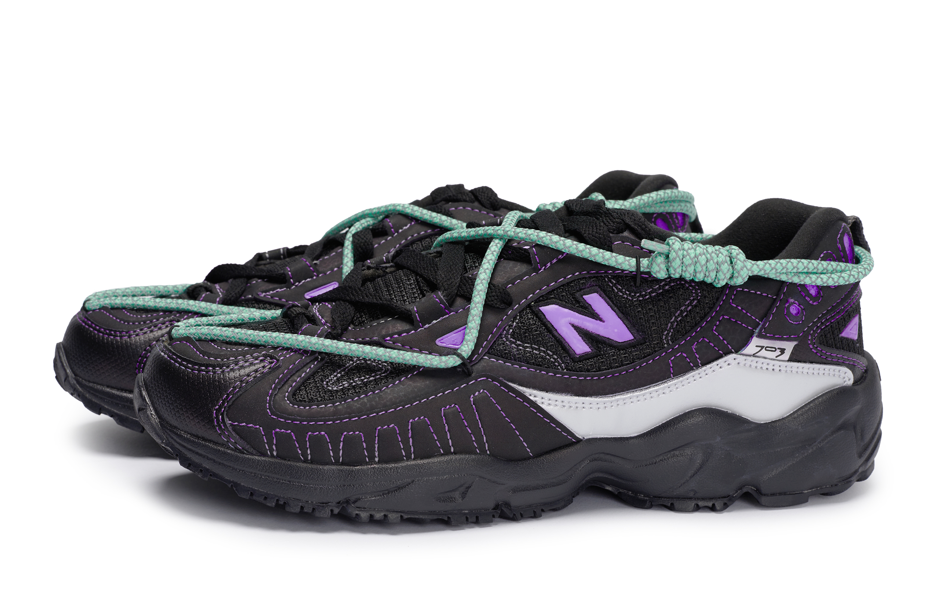 New Balance NB 703 Coverage Moisture Wicking Coverage Moisture Wicking Low top Outdoor Shoes Women’s Black Purple
