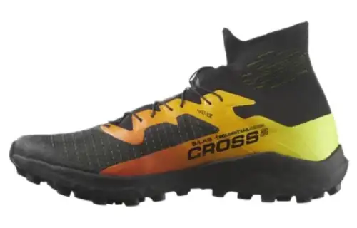 SALOMON Mid top Running Shoes Men's Black Yellow