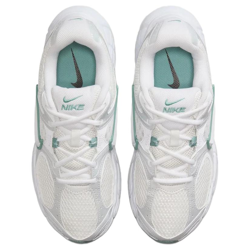 Nike V5 RNR Abrasion Resistant Abrasion Resistant Low top Casual Running Shoes Women’s White