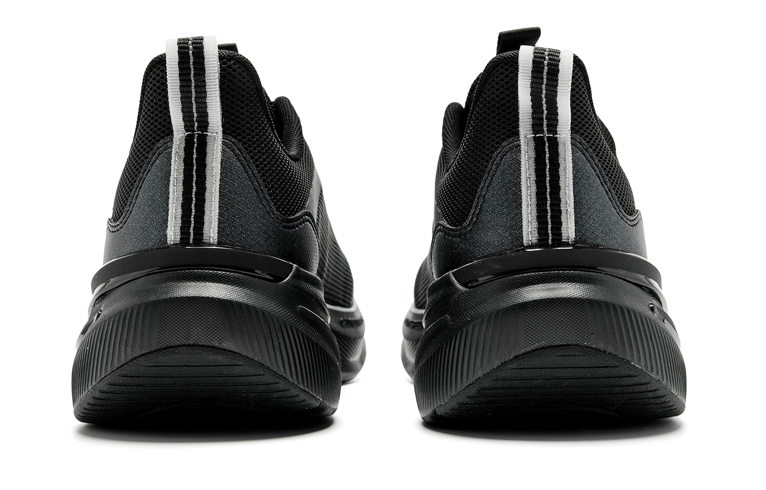 QIAODAN Yunjin Fabric Cushioning Slip Resistant Abrasion Resistant Breathable Coverage Lightweight Rebound