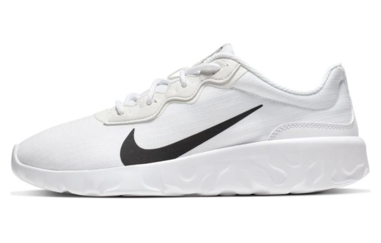 Женские кроссовки Nike Explore Strada (черно-белые)