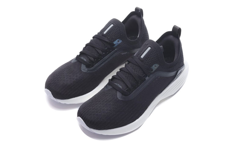 Li Ning Super Light 17 TPU Slip Resistant Cushioning Breathable Low top Running Shoes Women’s Black