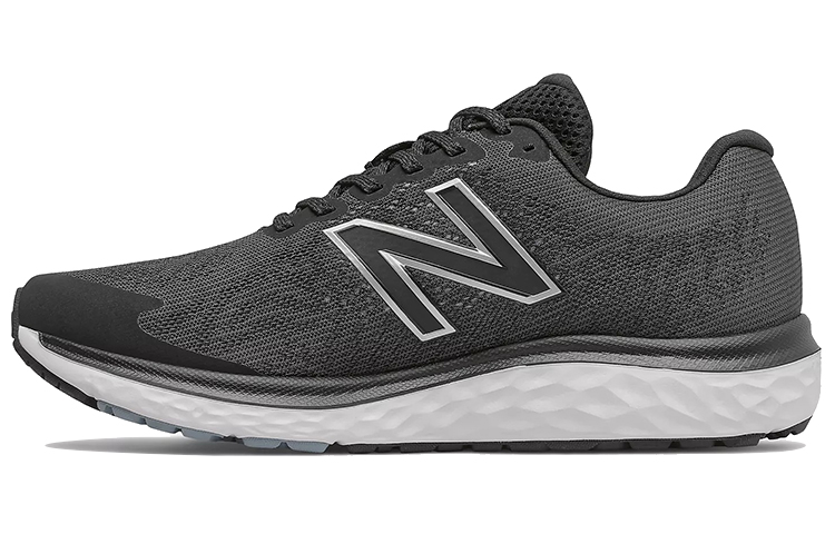 680 Fresh Foam New Balancev7 'Black Star Glow'
