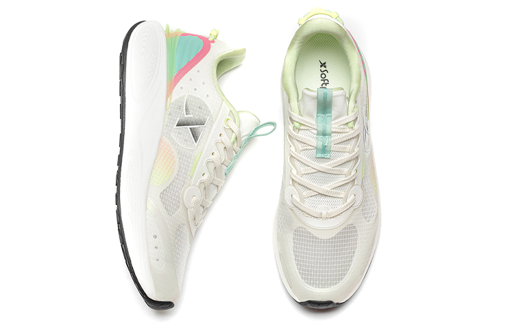 XTEP Polygon 1.0 Mesh Breathable Low top Running Shoes Women’s White Green