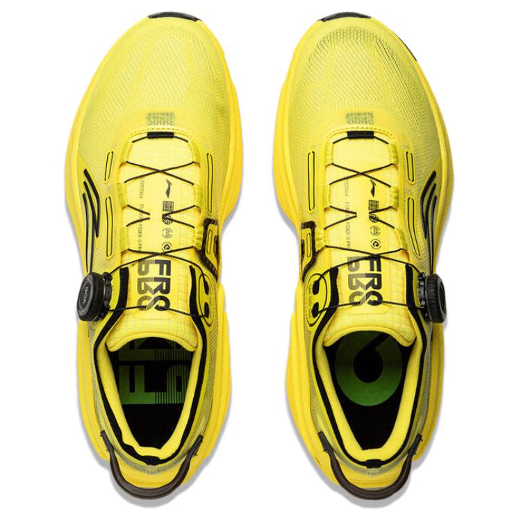 Li Ning Cushioning Slip Resistant Abrasion Resistant Low top Running Shoes Men’s Yellow