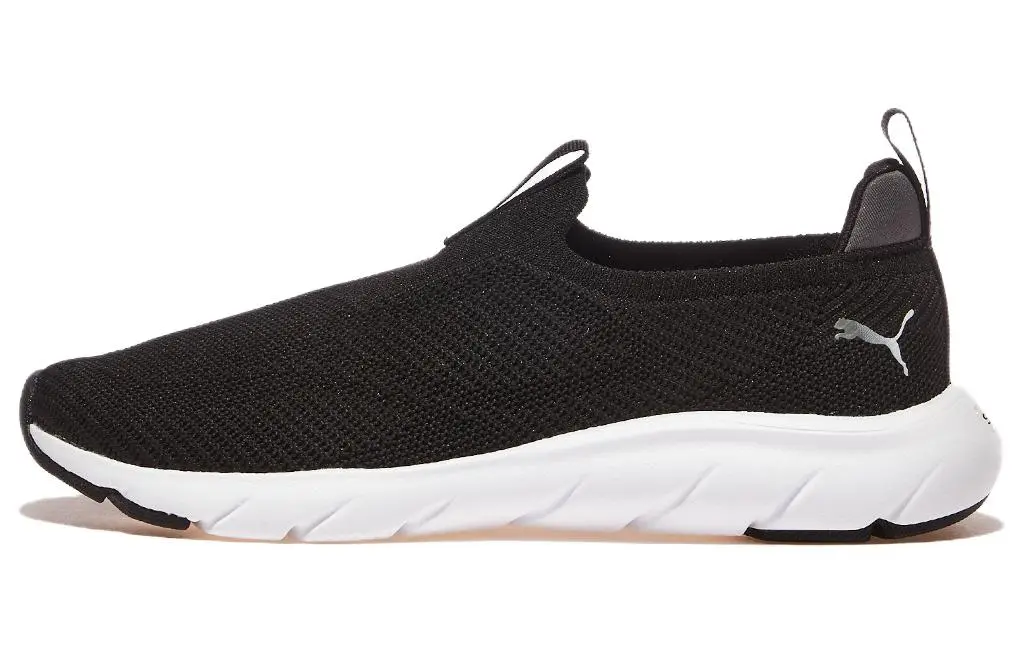 PUMA Softride Cushioning, Wear Resistant Low top Running Shoes Unisex Black White