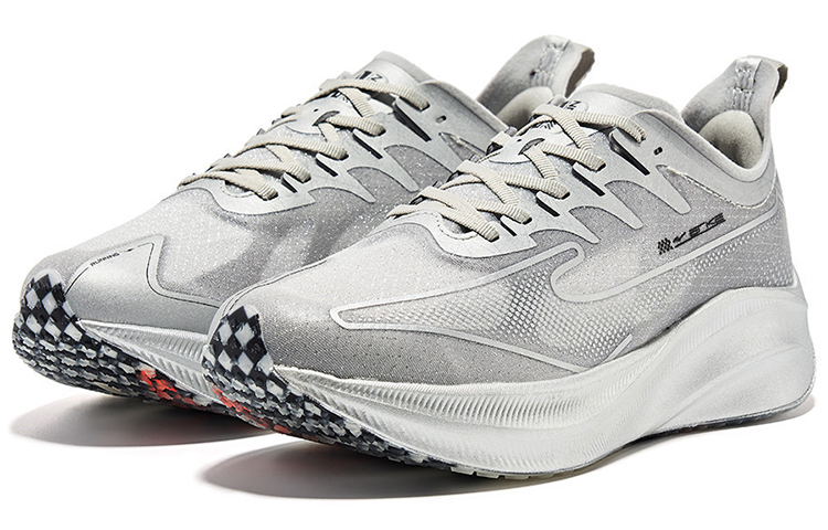 Erke Low top Running Shoes Women’s Silver Black