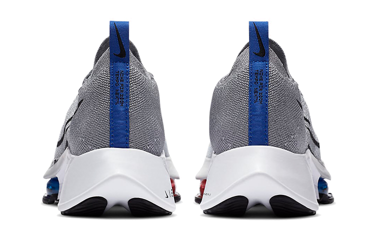 Кроссовки Nike Air Zoom Tempo Next% (бело-серые) — Белыйсерый — фото 5