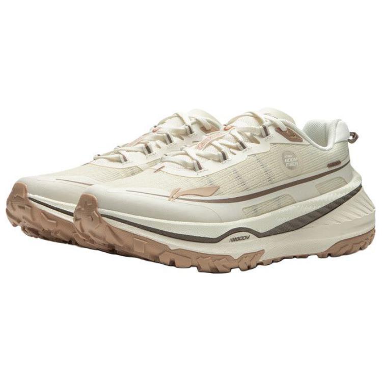 Li Ning De Lu Series Cushioning Slip Resistant Abrasion Resistant Rebound Low top Running Shoes Women’s Ecru