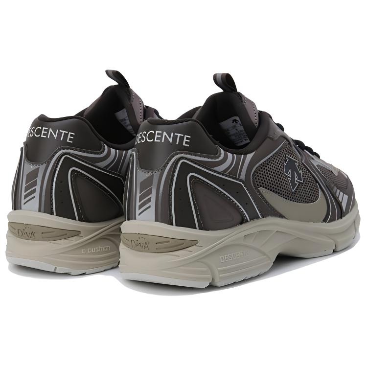 DESCENTE DMARATHON Low top Casual Running Shoes Unisex Brown