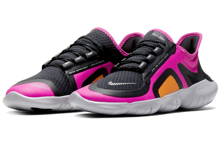Женские кроссовки Nike Free RN 5.0 Shield (черно-розово-белые) — Чёрный / розовый / белый — фото 3