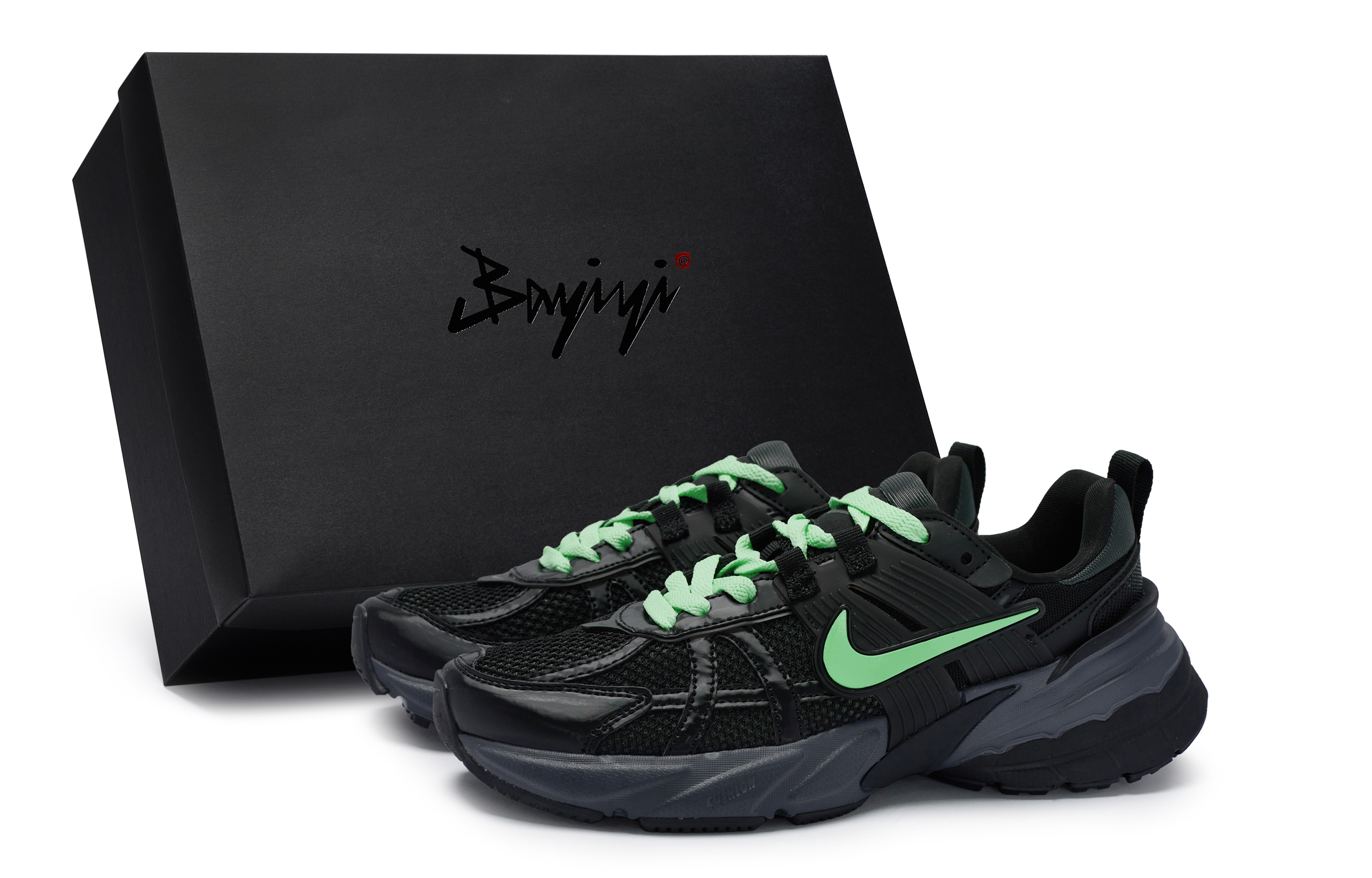 Nike V2K Run Abrasion Resistant Abrasion Resistant Low top Running Shoes Unisex Black Green