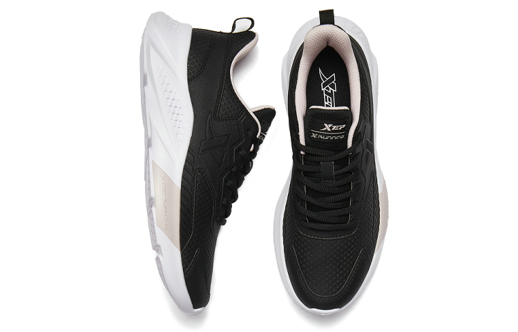 XTEP Low top Running Shoes Women’s Black