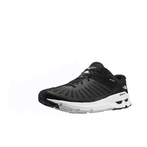 THE NORTH FACE Slip Resistant Abrasion Resistant Low top Running Shoes Men's Black