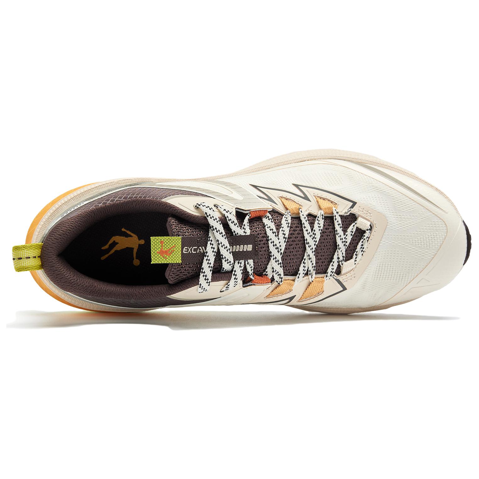 QIAODAN Slip Resistant Abrasion Resistant Low top Outdoor Shoes Men’s White Brown
