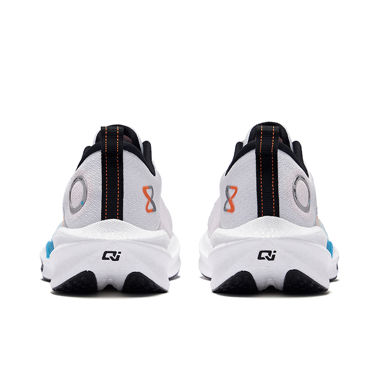 Erke Dust Free 4.0 PU, Textile Cushioning Slip Resistant Rebound Low top Erke Technology, Full Length GCU Outsole