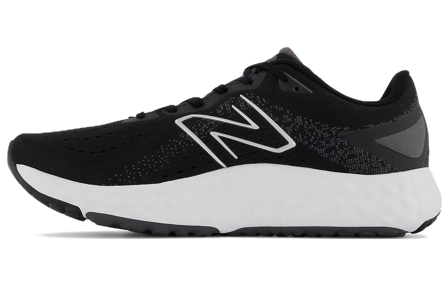 New Balance Fresh Foam Evoz V2 sneakers