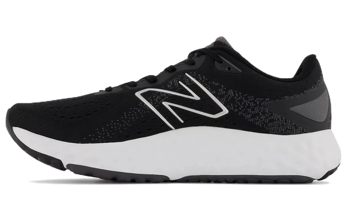 New Balance Fresh Foam Evoz V2 sneakers