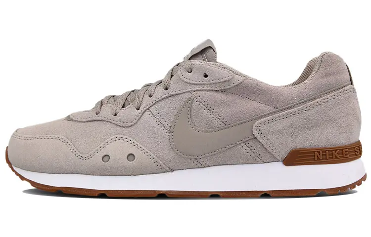 Nike Venture Runner 'Khaki'