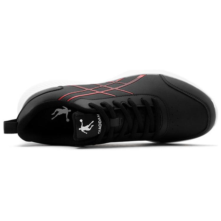 QIAODAN Slip Resistant Abrasion Resistant Low top Casual Running Shoes Men’s Black White Red