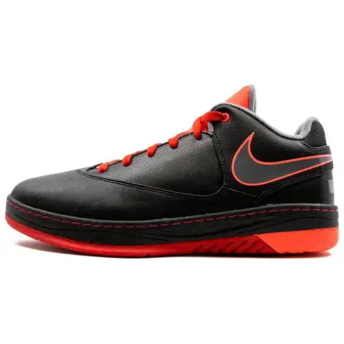 Nike Air LeBron E.E Black Red