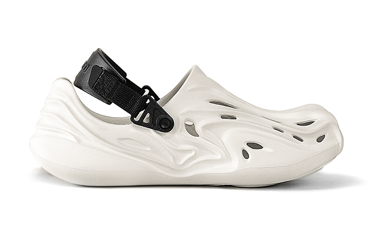 GOTO Nebula EVA Clogs Unisex Black White