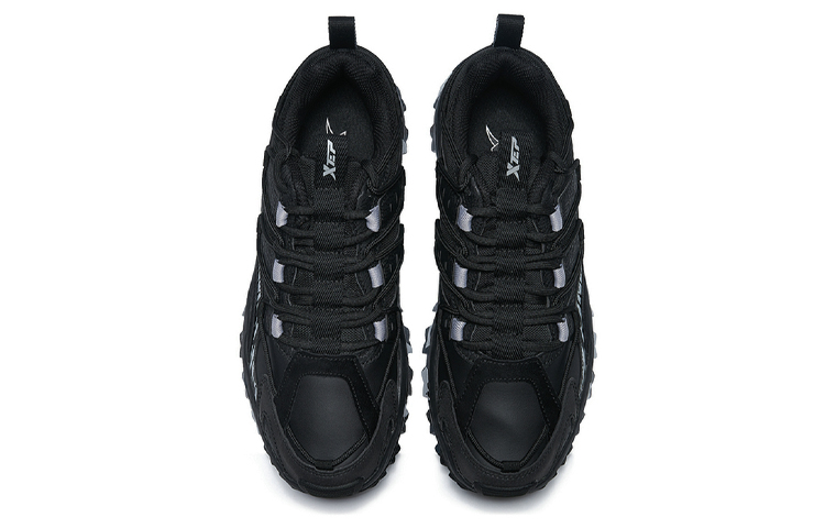 XTEP Fabric Slip Resistant Abrasion Resistant Low top Outdoor Shoes Men’s