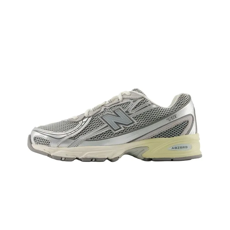 New Balance NB 740 Abrasion Resistant Height Increasing Low top Chunky Sneakers Unisex Silver