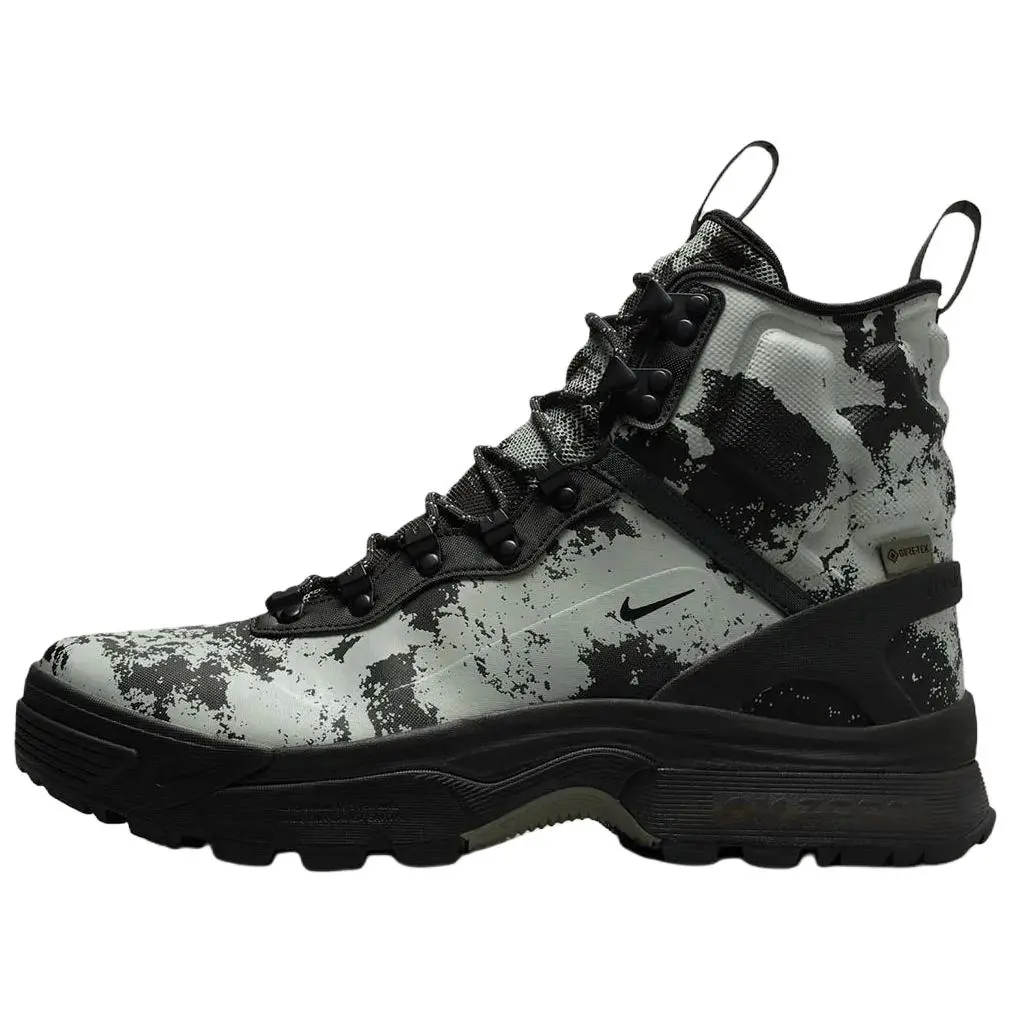 Nike ACG Short Outdoor Shoes Men's Black White