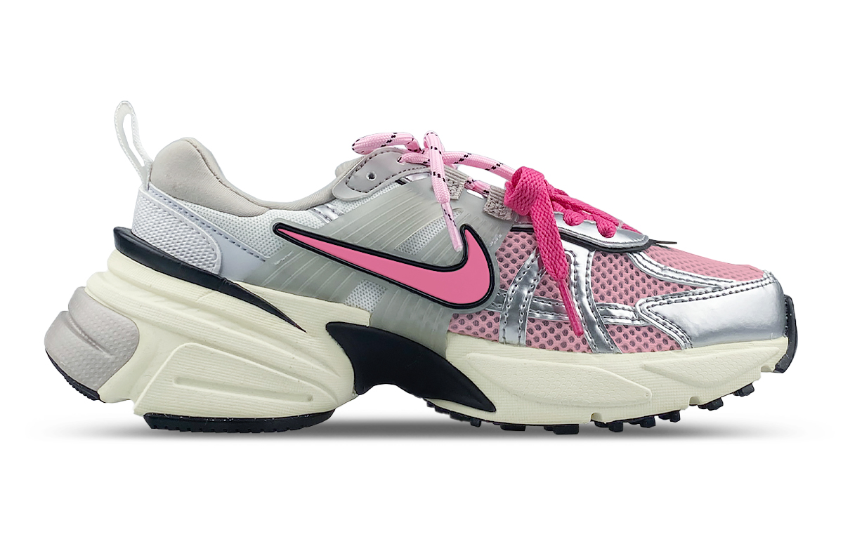 Nike V2K Run Low top Running Shoes Women’s White Pink Silver