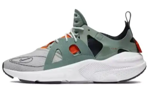 Nike Huarache Type Silver Pine
