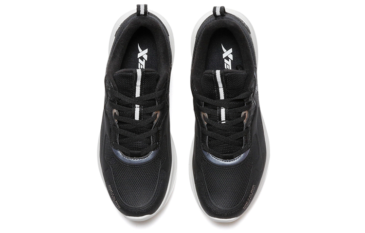 XTEP Lightweight Low top Running Shoes Women’s Black